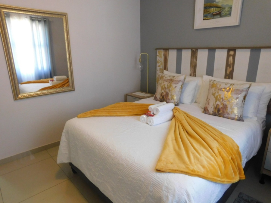 2 Bedroom Property for Sale in Admirals Park Western Cape